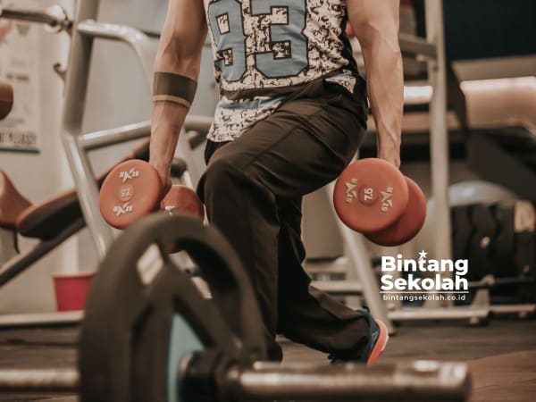 Latihan Kekuatan Otot Kaki dan Tangan