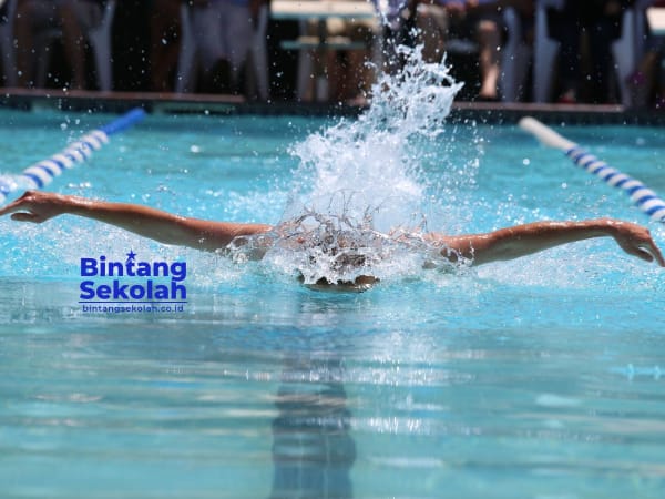Soal Renang Gaya Kupu-Kupu dan Kunci Jawaban