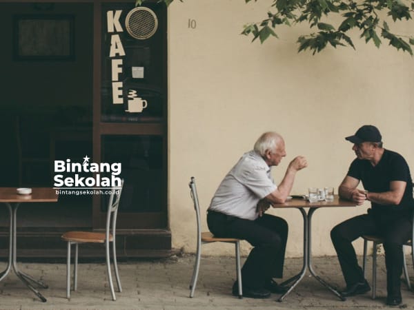 Pengertian Simpati, Empati, dan Antipati